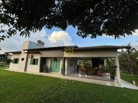 Chácara à venda em Vilhena com piscina