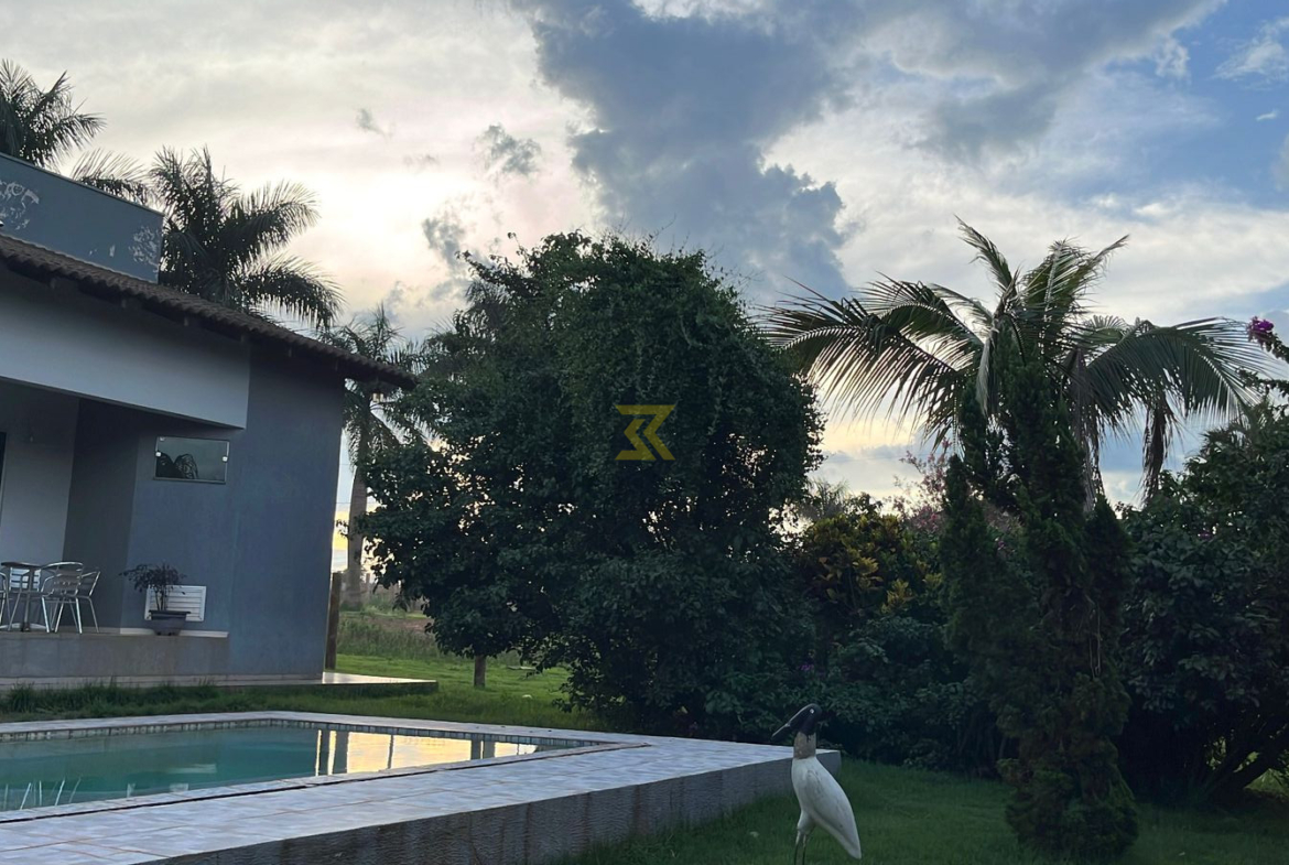 Chácara à venda em Vilhena com piscina