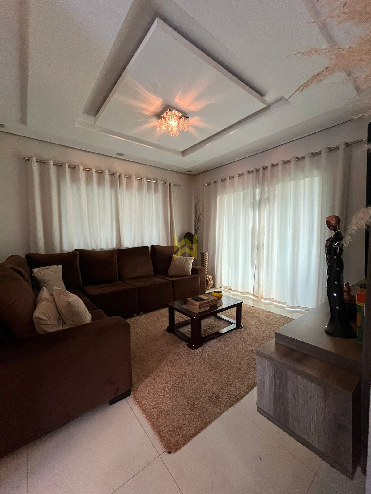 Sala Chácara alto padrão Vilhena com piscina Sala Chácara alto padrão Vilhena com piscina