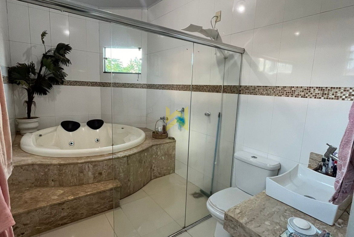 Chácara à venda em Vilhena com piscina