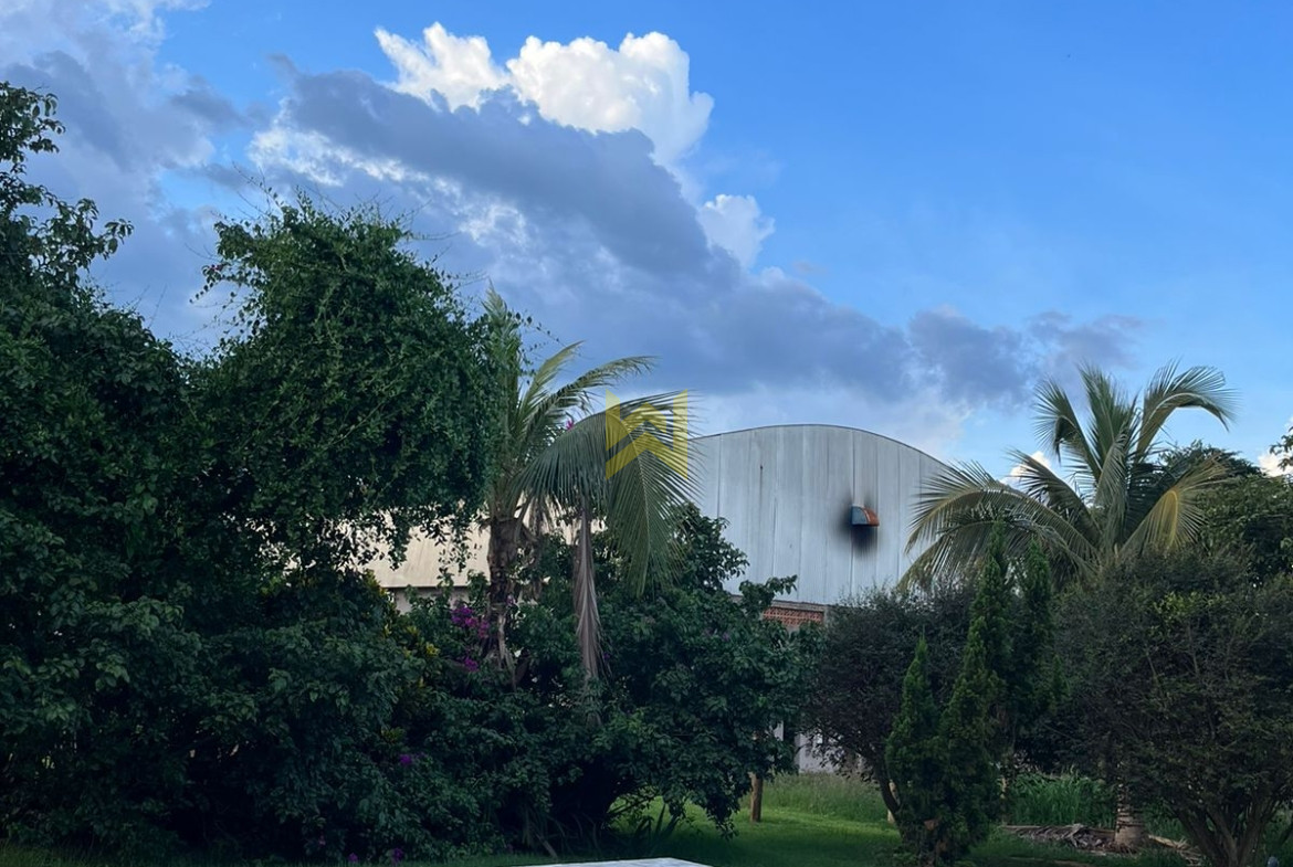 Chácara à venda em Vilhena com piscina